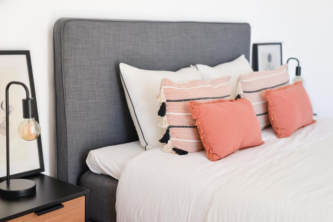 Free Parking - Aliados 107 Liberty Square Apartman Porto Kültér fotó